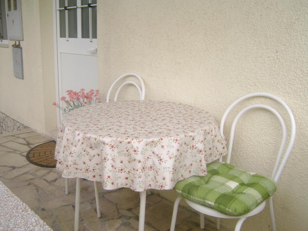 פורץ Apartment Laura חדר תמונה
