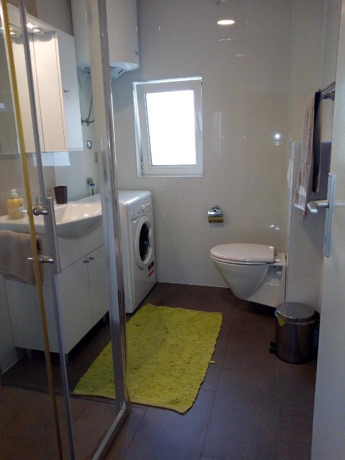 פורץ Apartment Laura מראה חיצוני תמונה